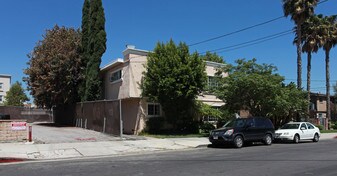 4679 Orion Ave in Sherman Oaks, CA - Building Photo