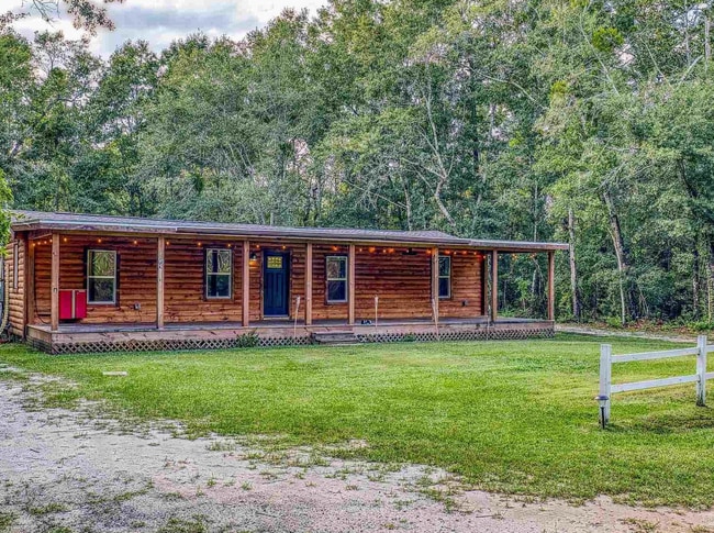 2989 N 5th Ave in Milton, FL - Building Photo - Building Photo