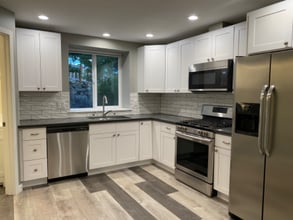 26130 121st St Ct E, Unit A-101 in Buckley, WA - Foto de edificio - Building Photo