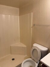 2826 E Marconi Ave in Phoenix, AZ - Foto de edificio - Building Photo