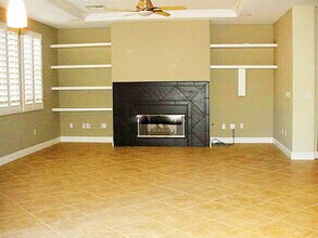 10830 Del Rudini St in Las Vegas, NV - Building Photo - Building Photo