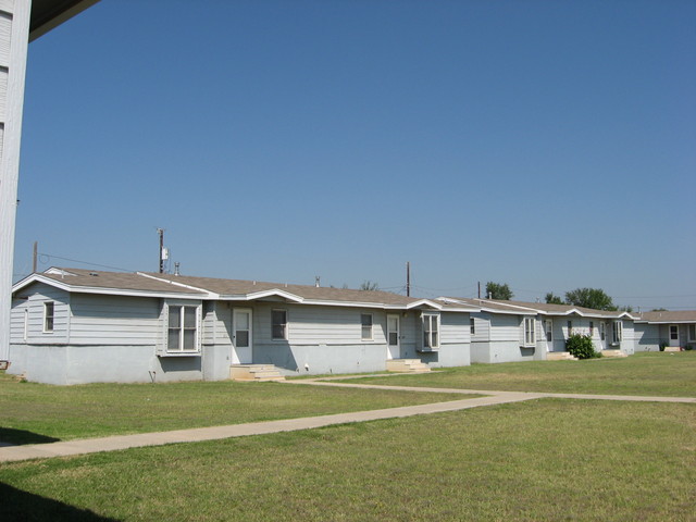 Mill Village in Post, TX - Foto de edificio