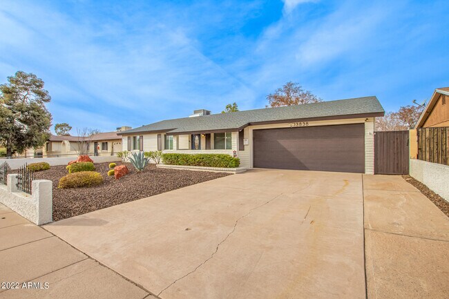 13838 N 37th Way in Phoenix, AZ - Building Photo - Building Photo