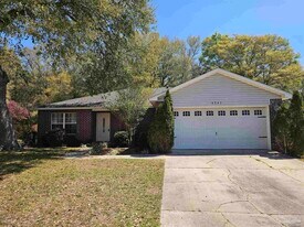4347 Crosswind Dr in Milton, FL - Building Photo