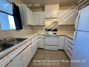 4987 W Station Ln in Boise, ID - Building Photo - Building Photo