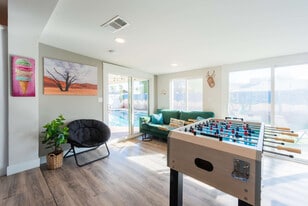 4917 E Granada Rd in Phoenix, AZ - Building Photo