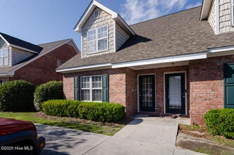 4804 College Rd in Wilmington, NC - Building Photo - Building Photo