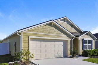 2411 Cold Stream Ln in Green Cove Springs, FL - Foto de edificio - Building Photo