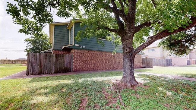 property at 2807 Longmire Dr