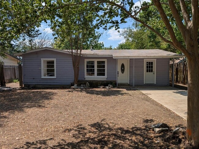 property at 912 Sycamore St