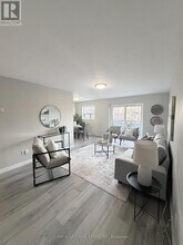 330 Gibb St in Oshawa, ON - Building Photo - Building Photo