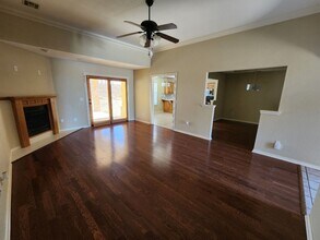 5115 S 60th Pl in Rogers, AR - Building Photo - Building Photo