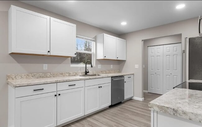 302 Susong Dr in Knoxville, TN - Building Photo - Building Photo