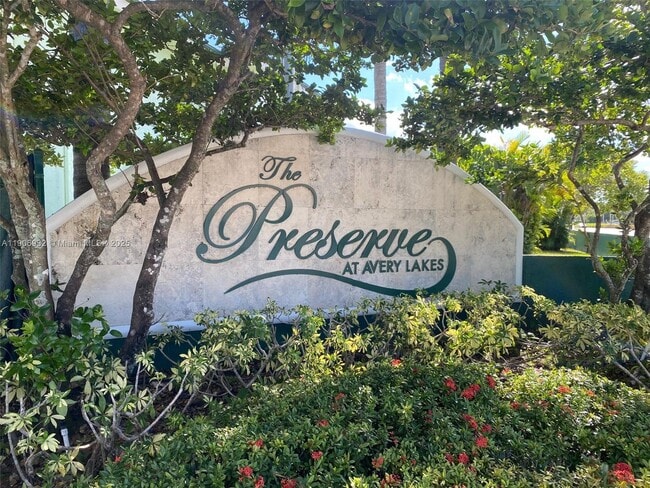 property at 4090 N Pine Island Rd