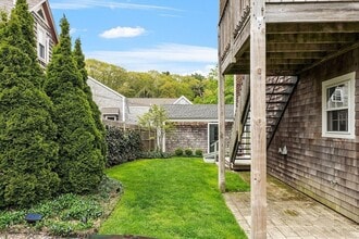 12 Morse Ct in Manchester by the Sea, MA - Building Photo - Building Photo