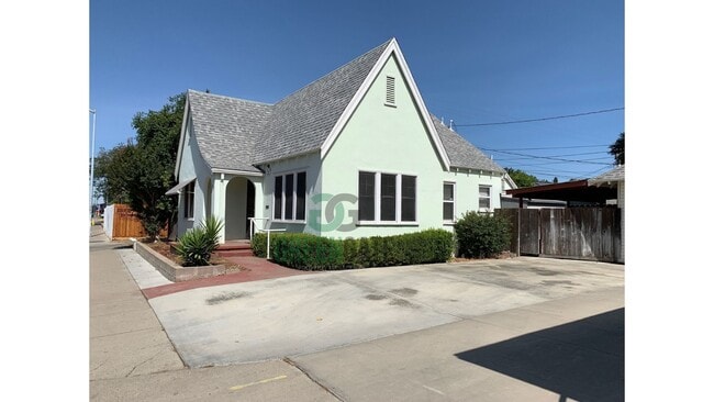 611 Needham St in Modesto, CA - Building Photo - Building Photo