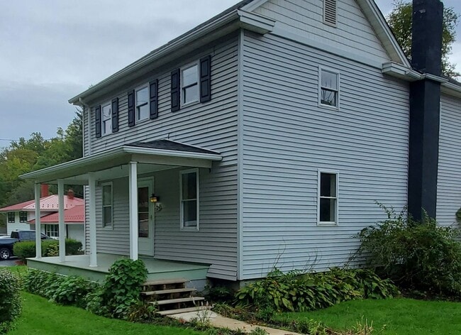 property at 794 Runville Rd