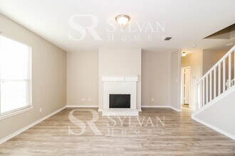 6401 Saddleback Dr in Denton, TX - Building Photo - Building Photo