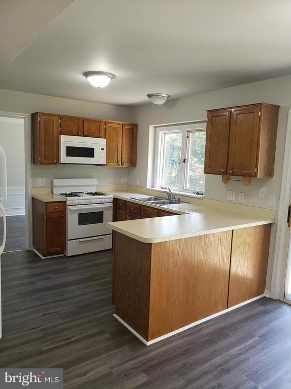 5906 Cascade Dr in Fredericksburg, VA - Building Photo - Building Photo