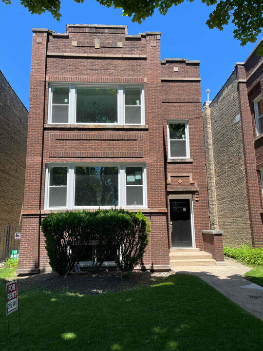 4850 W Nelson St in Chicago, IL - Building Photo