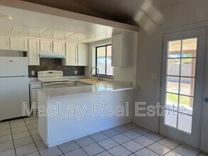 5430 N 73rd Dr in Glendale, AZ - Building Photo - Building Photo