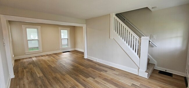 9 W Pease Ave in Dayton, OH - Building Photo - Building Photo