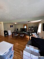 14 Cedarcrest Rd, Unit 14 in Boston, MA - Building Photo