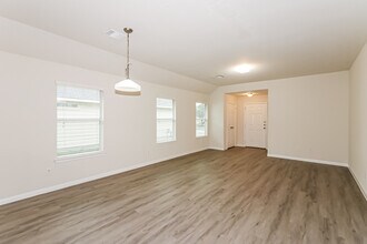 5610 Plantation Forest Dr in Katy, TX - Building Photo - Building Photo