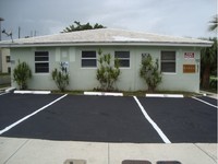 633 10th St in West Palm Beach, FL - Building Photo - Building Photo