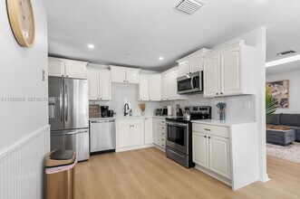 3255 Florida Blvd in Palm Beach Gardens, FL - Building Photo - Building Photo