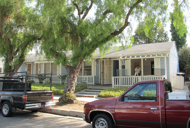 24800 Woodward Ave in Lomita, CA - Building Photo - Building Photo