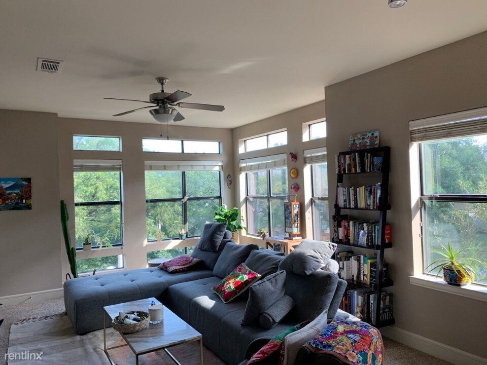 3820 Vitruvian Way in Addison, TX - Building Photo