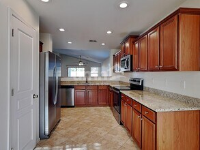 1786 W Desert Canyon Dr in San Tan Valley, AZ - Foto de edificio - Building Photo