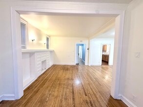 7157 S East End Ave in Chicago, IL - Building Photo - Building Photo