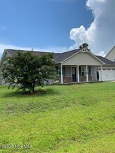 716 Addor Dr in Richlands, NC - Building Photo - Building Photo