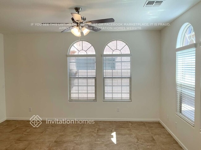 1543 S Sinova Ave in Gilbert, AZ - Building Photo - Building Photo