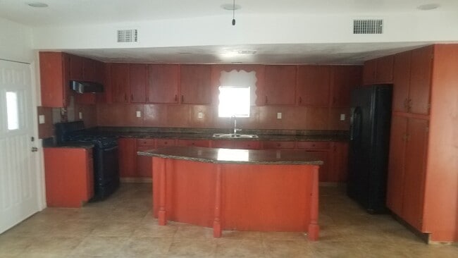 610 E Agua Fria Ln in Avondale, AZ - Building Photo - Building Photo