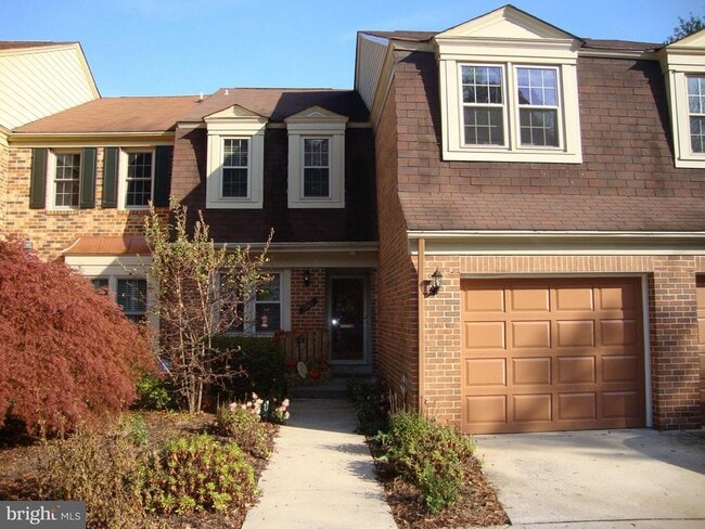 property at 5916 Dorchester Way