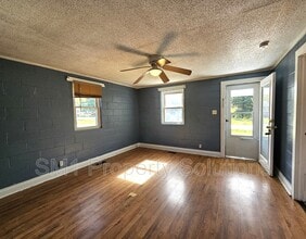 2728 Ingram Rd in High Point, NC - Building Photo - Building Photo