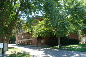 1831 J St in Lincoln, NE - Building Photo - Building Photo