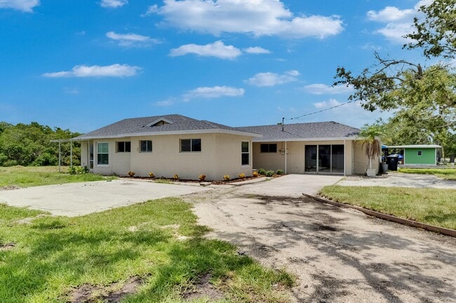 property at 1034 Canal St