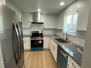 121 N 9th St in San Jose, CA - Building Photo - Building Photo