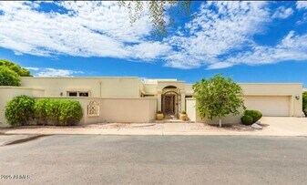 6945 E Glenrosa Ave in Scottsdale, AZ - Building Photo
