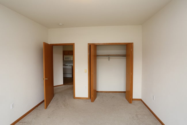 Harbour Town in Madison, WI - Building Photo - Interior Photo
