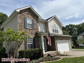 10060 Madison Ridge Ln in Knoxville, TN - Building Photo - Building Photo