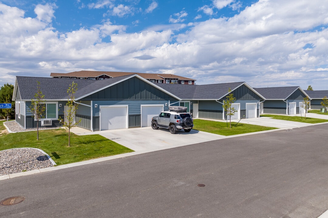 Sapphire Patio Home Apartments in Billings, MT - Building Photo