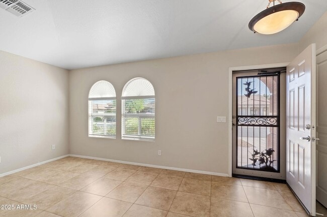 17532 W Caribbean Ln in Surprise, AZ - Building Photo - Building Photo
