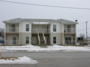 221 13th Ave in Council Bluffs, IA - Building Photo - Building Photo