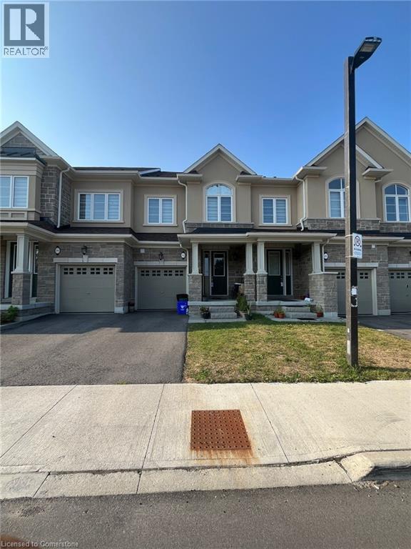 1083 Garner Rd E in Hamilton, ON - Building Photo - Building Photo