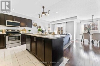 64 Tabaret Cres in Oshawa, ON - Building Photo - Building Photo